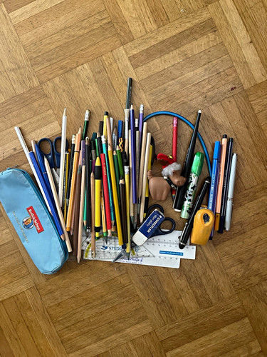 Mehrfarbiges schulbedarf set - mehrfarbiges, schulbedarf-set